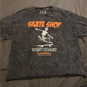 Skate Shop Graphic Crop Top - Black